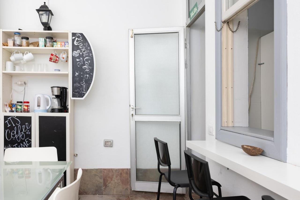 Wanderlust Hostel Santa Cruz de Tenerife Exteriör bild