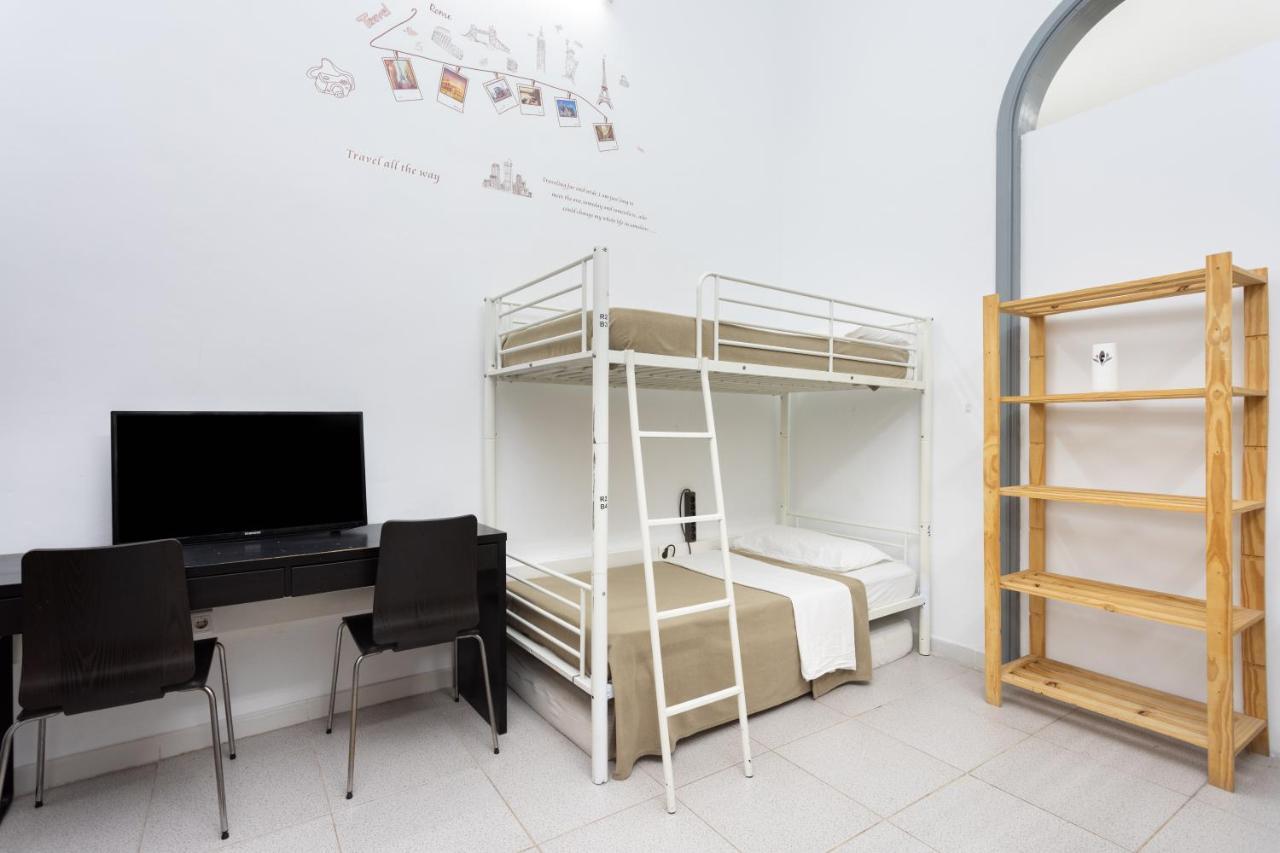Wanderlust Hostel Santa Cruz de Tenerife Exteriör bild